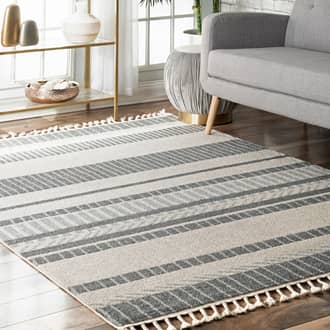 Striated Stripes Tassel Rug secondary image