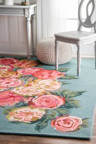 Beautiful Rose Bouquet Rug secondary image