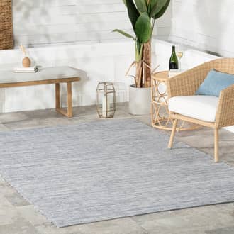 Solid Handwoven Indoor/Outdoor Rug secondary image