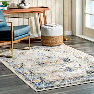 4' x 6' Fading Token Rug secondary image