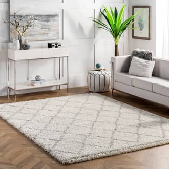 Soft Trellis Shag Rug secondary image