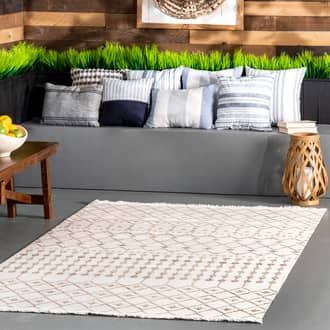 Indoor/Outdoor Trellis With Tassels Rug secondary image