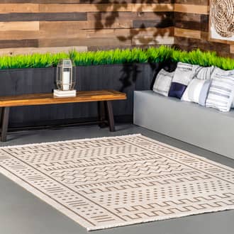 Native Indoor/Outdoor With Tassels Rug secondary image