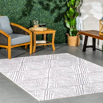 Suzy Trellis Washable Indoor/Outdoor Rug secondary image