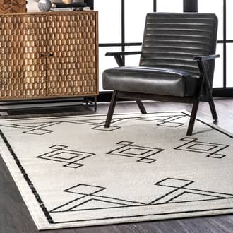 6' 7" x 9' Diamond Drop Rug secondary image