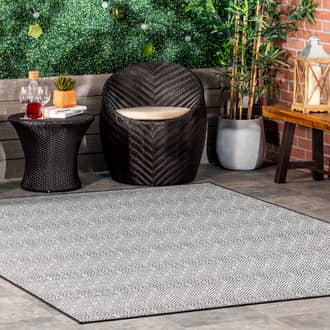 Birdseye Striped Indoor/Outdoor Rug secondary image