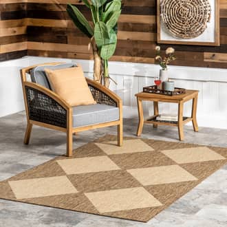 Meyari Indoor/Outdoor Checkered Rug secondary image