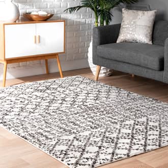 Modern Trellis Rug secondary image