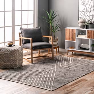 Callie Ruffled Hourglass Rug secondary image