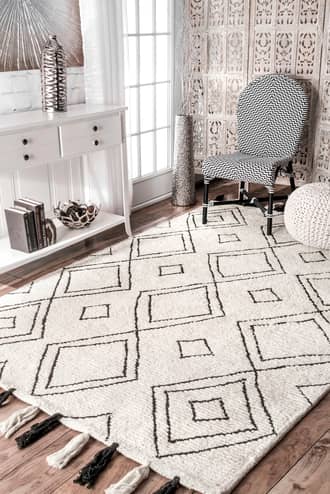 Moroccan Diamond Tassel Rug secondary image