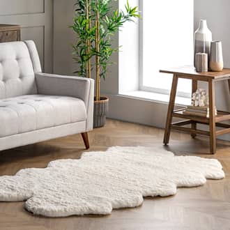 Quarto Pelt Rug secondary image