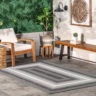 Emery Ombre Indoor/Outdoor Rug secondary image