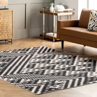 4' x 6' Alexis Trellis Washable Rug secondary image