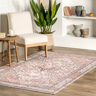 5' x 8' Berkeley Washable Medallion Rug secondary image