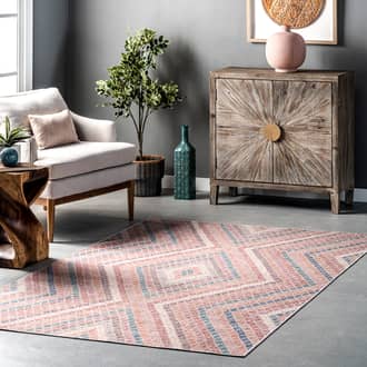 5' x 8' Azalea Washable Diamond Rug secondary image