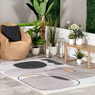 Robyn Lined Abstract Washable Indoor/Outdoor Rug secondary image