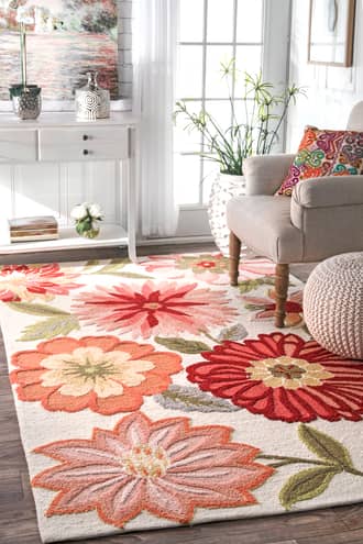 5' x 8' Flower Bouquet Rug secondary image