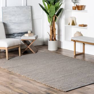 Perfect Handwoven Jute-Blend Rug secondary image