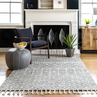 Woolen Modern Trellis Rug secondary image