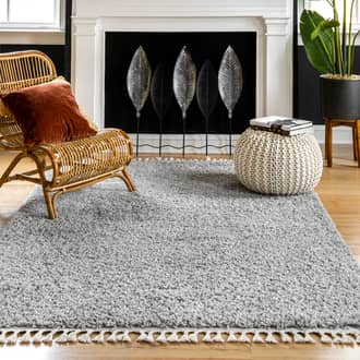 6' 7" x 9' Solid Shag Rug secondary image