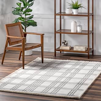 Joanne Plaid Fringed Rug secondary image