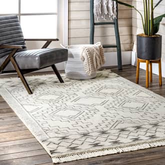 Pendant Tribal Non-Slip Backing Rug secondary image