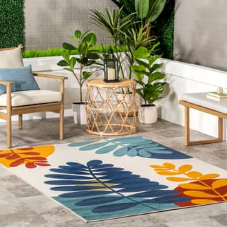 Brisa Leaves Indoor/Outdoor Rug secondary image