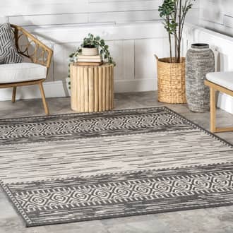 Striated Indoor/Outdoor Rug secondary image
