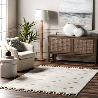 Aylin Diamond Tasseled Rug secondary image