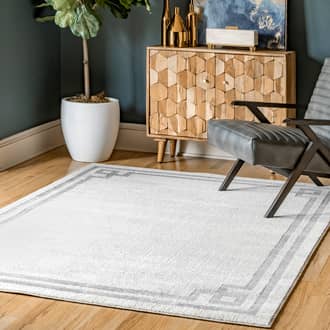 8' x 10' Classic Border Rug secondary image