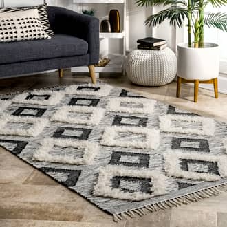 Shaggy Othello Diamonds Rug secondary image