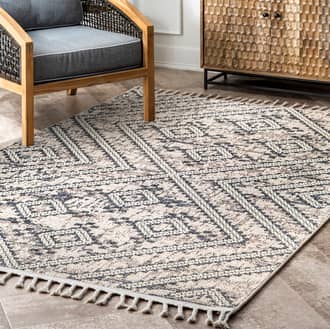 Vintage Lattice Tassel Rug secondary image