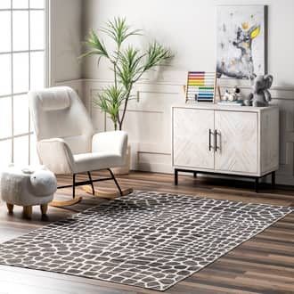 5' x 8' Marzana Washable Kids Giraffe Rug secondary image