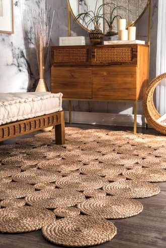 9' x 12' Jute Decorative Circles Rug secondary image