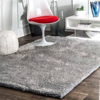 Soft Shag Rug secondary image