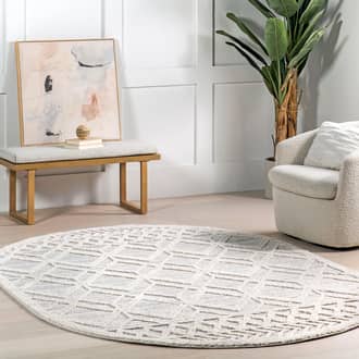Shaggy Lattice Tassel Rug secondary image