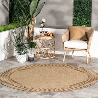 6' 7" Lizzie Diamond Indoor/Outdoor Rug secondary image