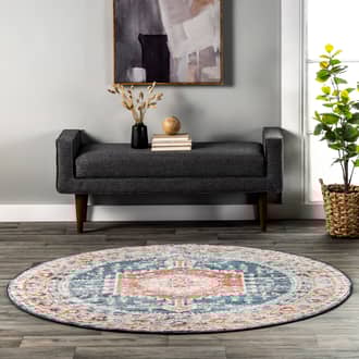 5' Barbed Mast Medallion Rug secondary image