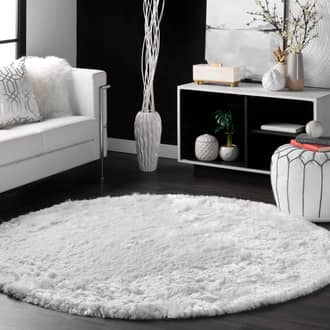 6' Silky Shine Solid Shag Rug secondary image