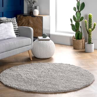 Plush Solid Shaggy Rug secondary image