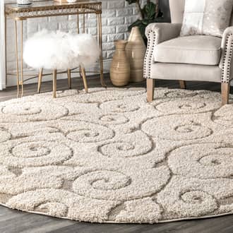 5' 3" Vine Swirls Rug secondary image