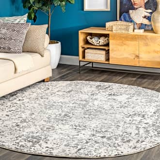 8' Cardinal Peony Vineyard Rug secondary image
