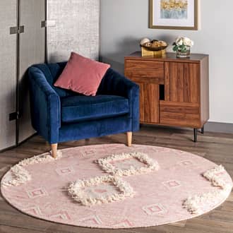 6' Shaggy Moroccan Lattice Fringe Rug secondary image