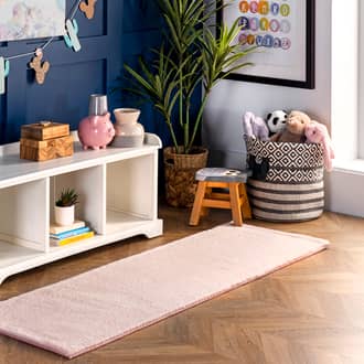 2' 6" x 8' Faux Rabbit Shag Rug secondary image