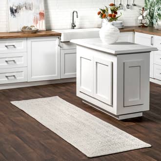 2' 6" x 8' Braided Texture Indoor/Outdoor Rug secondary image