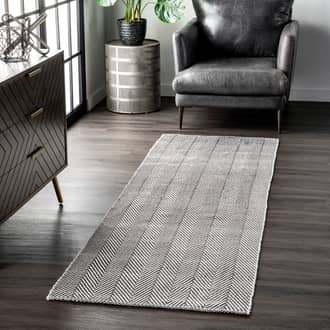 2' 6" x 8' Herringbone Cotton Flatwoven Rug secondary image