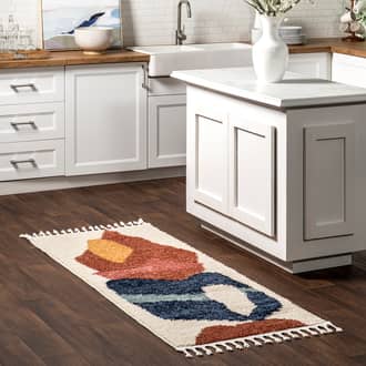 2' 6" x 6' Rhea Modern Abstract Rug secondary image
