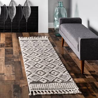 2' 8" x 12' Shaggy Checkered Tiles Tassel Rug secondary image