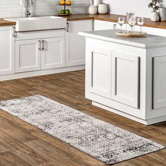 2' 6" x 8' Aida Washable Stencil Rug secondary image