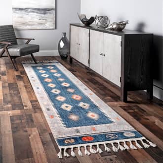 Tribal Vista Tassel Rug secondary image
